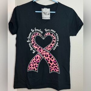 NWT Life Signs Breast Cancer Be strong Brave Be fearless Black T-shirt Women M